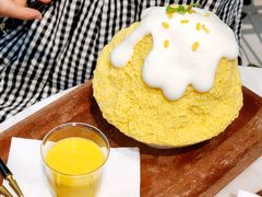 岛屿一芒果肉加芒果冰淇淋-丹礼糖甜品