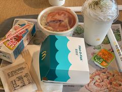 -麦当劳(展览路店)