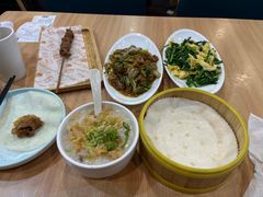 -宏状元现熬粥·京味菜(黄寺大街店)