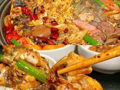 -辣尚瘾·烤鱼·新川菜(牡丹园直营店)