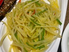 -渝信川菜 · 川味家常菜(长安店)