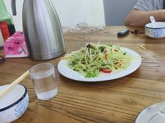 -溢心园香河肉饼总店