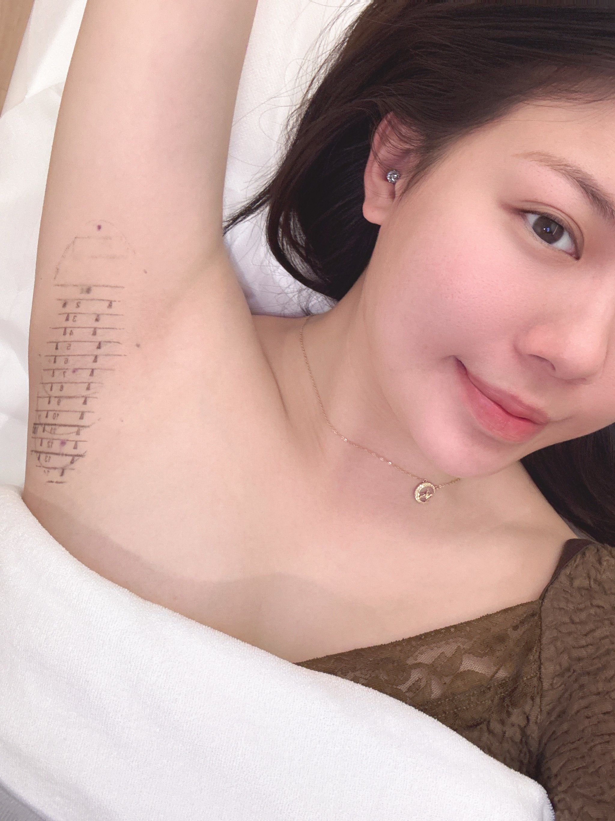 美女要有做腋下管理的自觉性