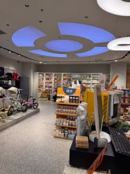 -国际蓝孩(万象城店)