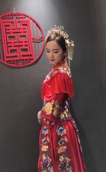 -艾米丽婚纱礼服