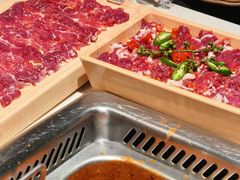 -海底捞火锅鲜切牛肉主题店(长寿路店)