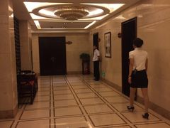 -鲁班小馆(政四街店)