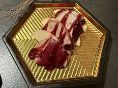 -铭牛烧肉·和牛海鲜自助(高新月牙湖店)