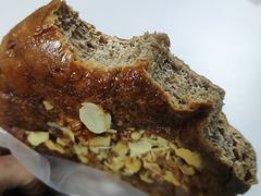 -韩国利尔面包(桂林路店)