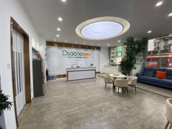 -痘院长·祛痘·科技美肤