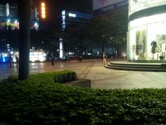 -百威KTV(恒福路店)