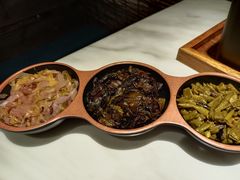 -八月美食小馆(银泰城总店)