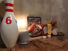 -HIGH FIVE哈福手工汉堡(桂林路店)