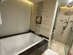 -三亚亚龙湾雅高铂尔曼别墅度假酒店