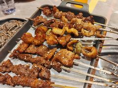 -沪上名羊天下•烤羊腿•东北烧烤•小龙虾(浦东直营总店)