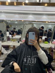 -镁连社·美联社