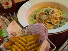 美式炸薯派对-MR.ROCKY洛奇先生RESTAURANT&BAR(宝安壹方城店)