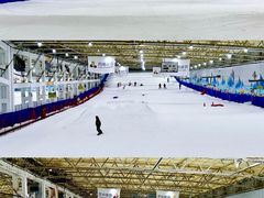 -乔波室内滑雪场