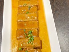 -老牌坊鲁菜名店(美莲广场店)