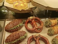 -RUXU入续糖水铺与包(卓悦中心店)
