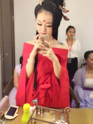 -盘子女人坊生日照·摄影馆(华强店)