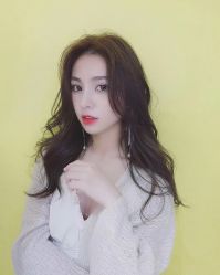 -Miracle集简美发沙龙