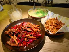 -苦尽酒馆·川菜(鼓楼店)