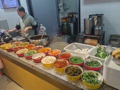 -红鼻子桂林米粉(金唐新光界店)
