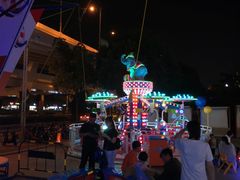 -绿地风尚天地广场