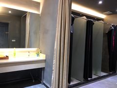 -艾姆5%形体健身(东港店)