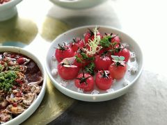 -冰冰龙虾·江湖菜·花园江景餐厅