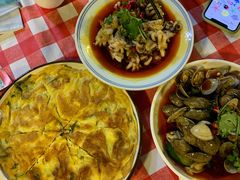 捞叶煎蛋-琼大师东方烤乳猪(亚特兰蒂斯店)