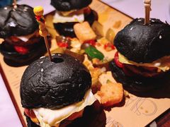 -STARRY CAFE & LOUNGE BAR(高新店)