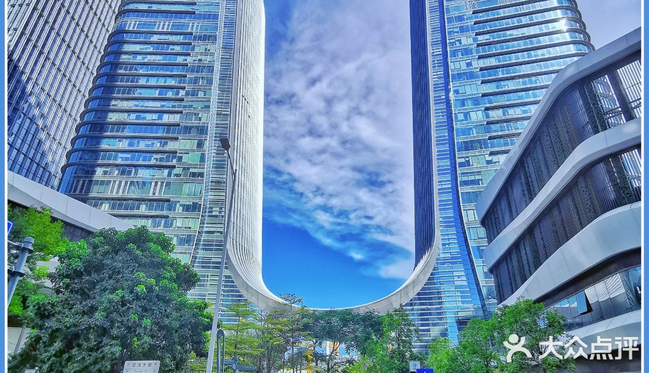 新晋免费打卡地标超好拍照的u形建筑