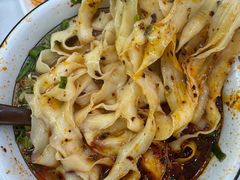 -伊穆祥牛肉面总店·清真