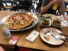 -Tube station站点比萨(王府井百货店)