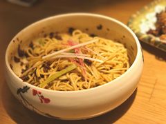 北京炸酱面-华馨园北京烤鸭