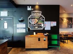 -星巴克臻选(上海长风大悦城店)