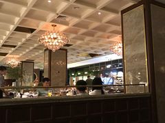 -半岛翡丽海鲜自助餐厅(观风亭店)