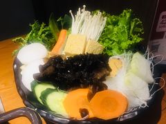 经典鲜蔬拼盘-呷哺呷哺(砂之船奥莱店)