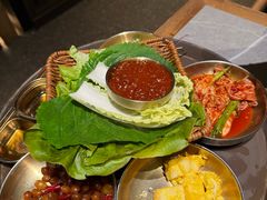 -草家酱蟹炭火烤肉店(珲春南路一店)