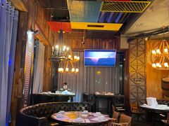 大堂-爱啤精酿·民谣酒馆(滨江店)