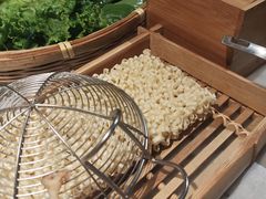 -尚尚仙·酸汤猪手·猪肚鸡火锅(华联万柳购物中心店)