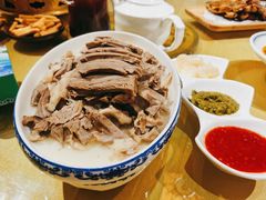 手抓羊肉-老阿妈蒙古村·蒙古包·草原文化·歌舞表演(老君堂店)