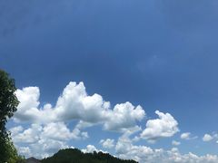 景点-平江沱龙峡漂流