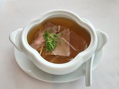冲浪雪花牛肉，无花果清汤-悦轩中餐厅·高空江景·杭州柏悦酒店