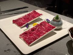 -左庭右院鲜牛肉火锅黑金店(陆家嘴中心店)