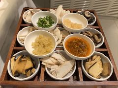 -天宜隆蘑菇宴火锅(石景山旗舰店)