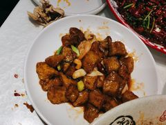 -辣小妮de川菜馆(红旗Mall店)