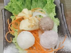 -湊湊火锅·茶憩(打浦桥日月光店)
